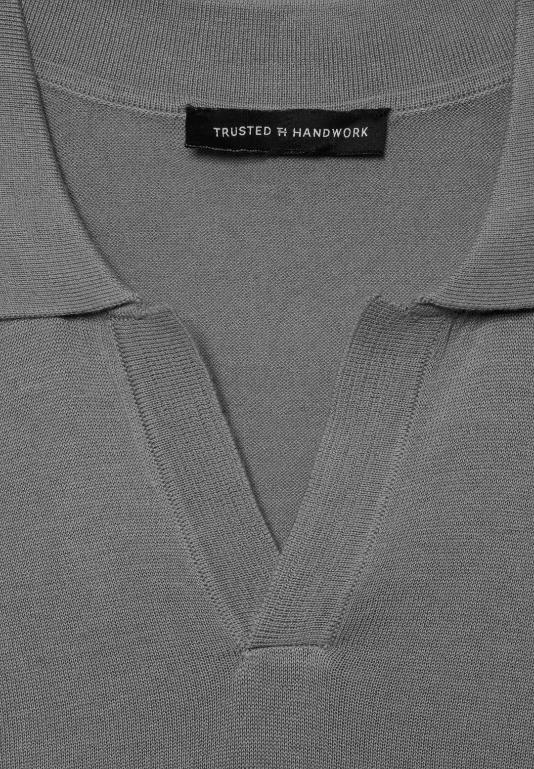 Knitted polo shirt shark gray slim fit polo collar