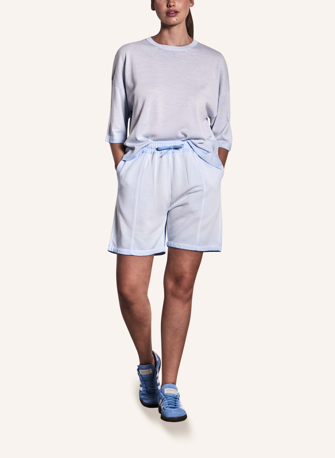 T-Shirt Woman blue cashmere oversize fit Rundhals